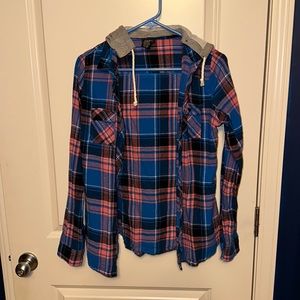 Women’s hooded flannel size medium